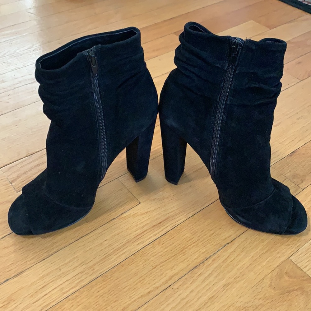 Black Steve Madden open toe heels